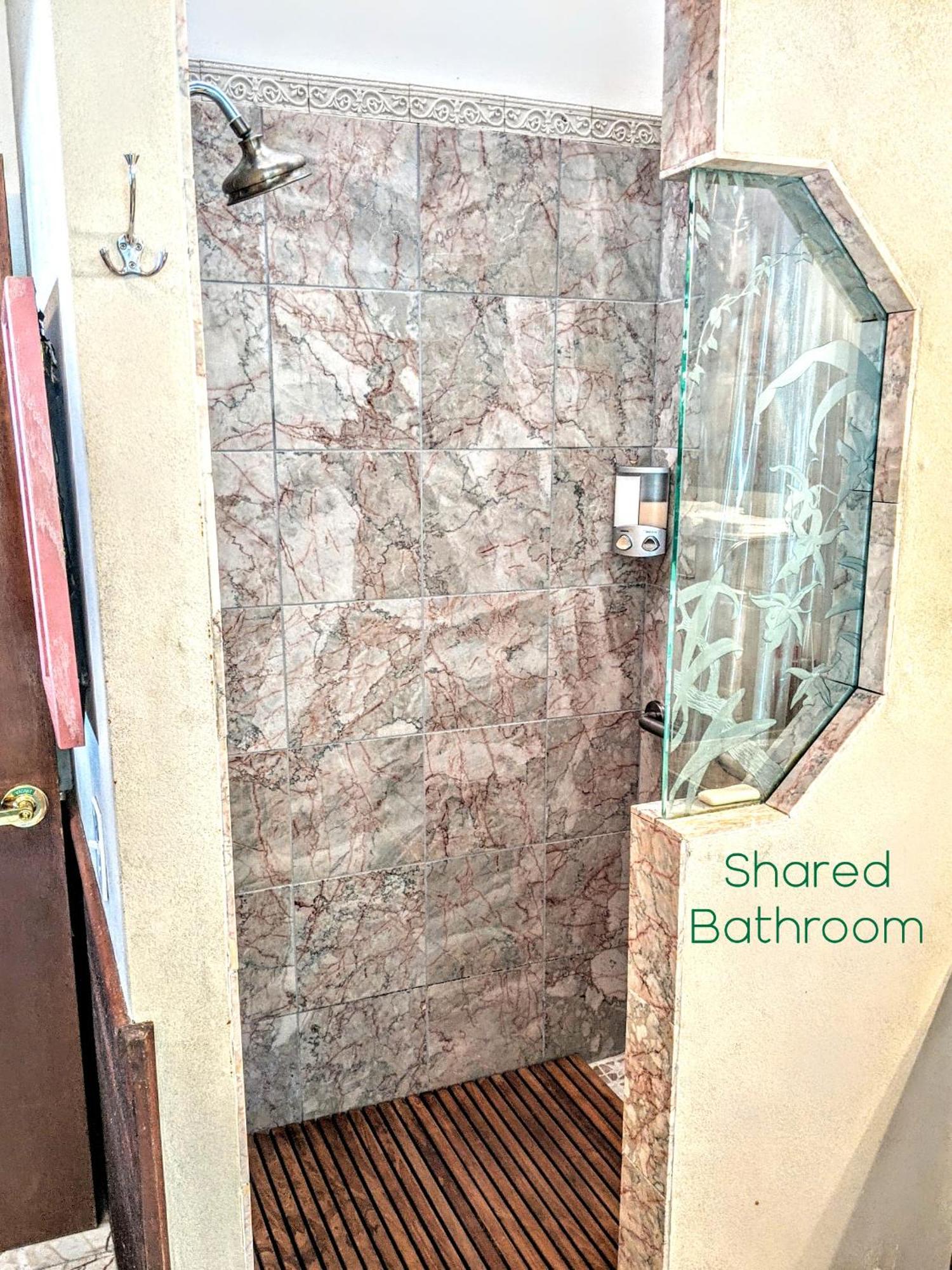 Kehena Mauka Nui Club Lgbtqia+ Clothing Optional Bed & Breakfast Pahoa Room photo